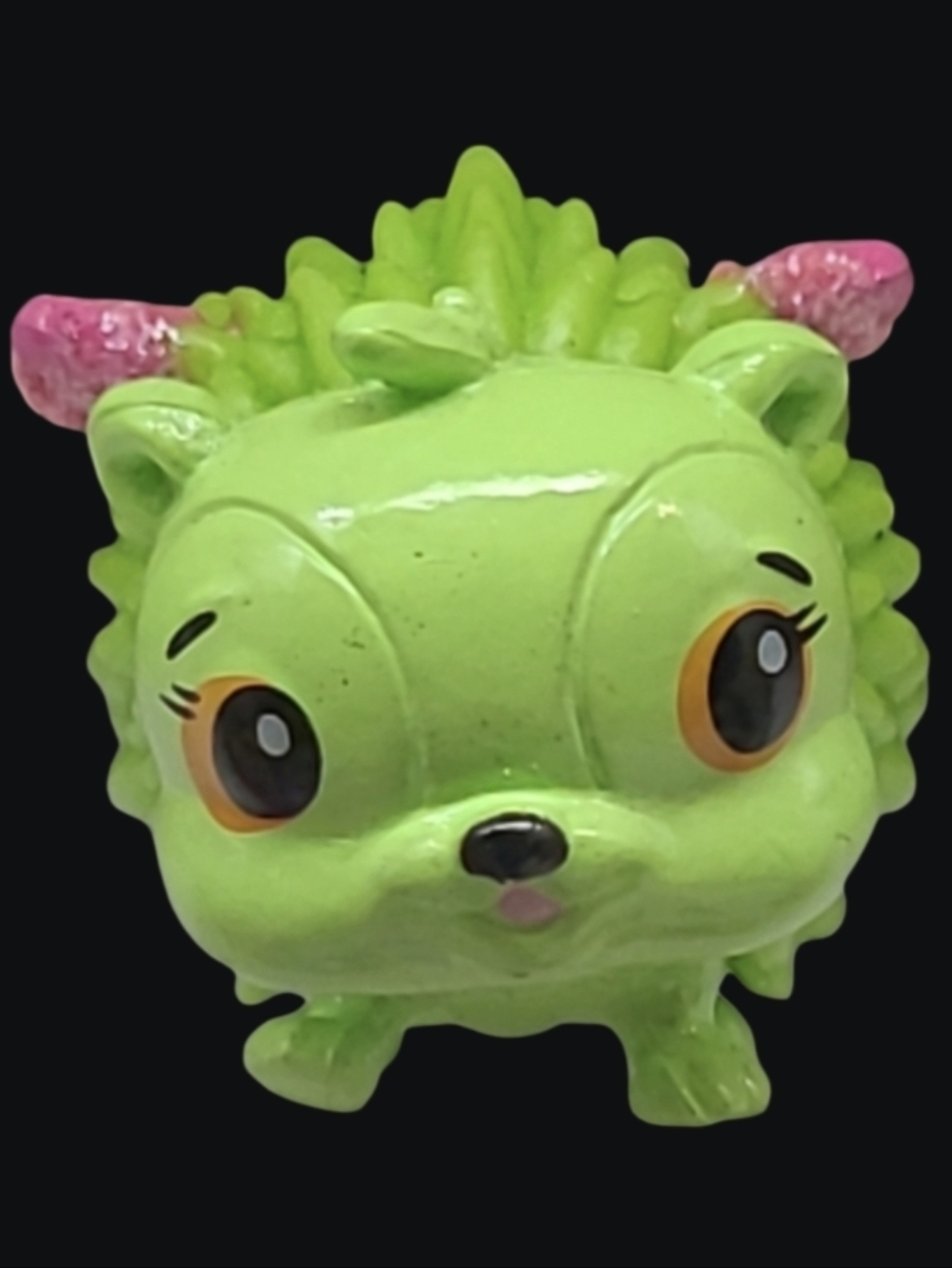 HATCHIMALS COLLEGGTIBLES GREEN HEDGYHEN HEDGEHOG FIGURE 70824BFT
